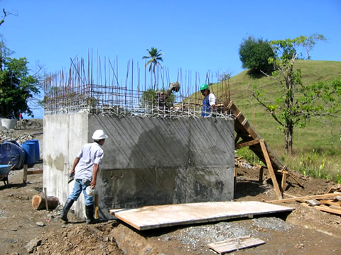 Sewage treatment: Bocas del Toro canal, Panama.