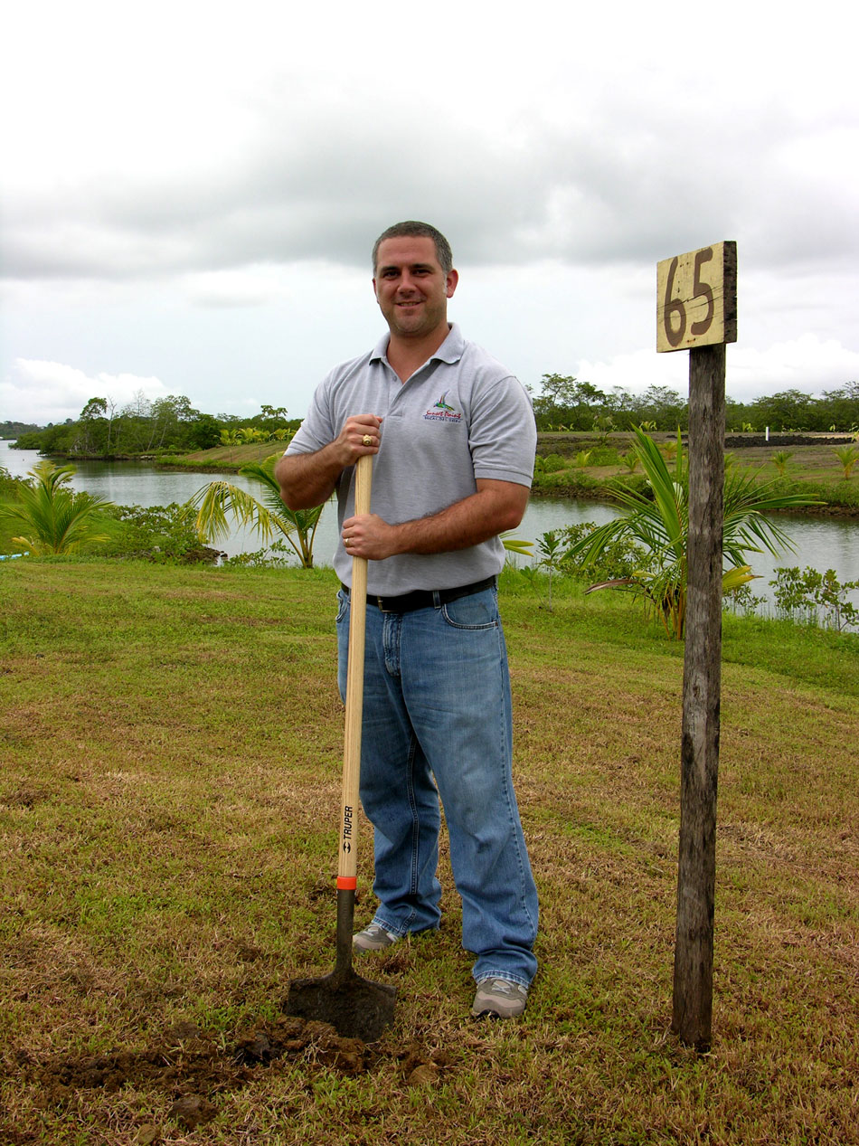 Micah Roberts, Sunset Point, Panama.