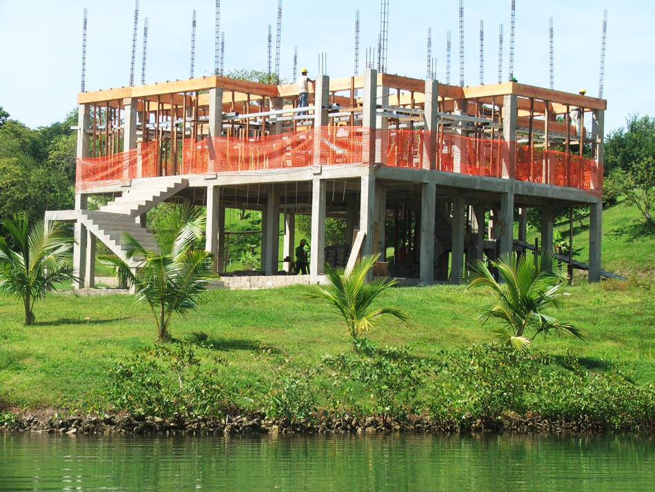 Detailed view of construction.